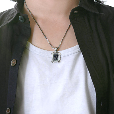 シルバーネックレス