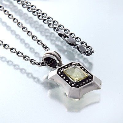 シルバーネックレス