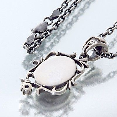 シルバーネックレス