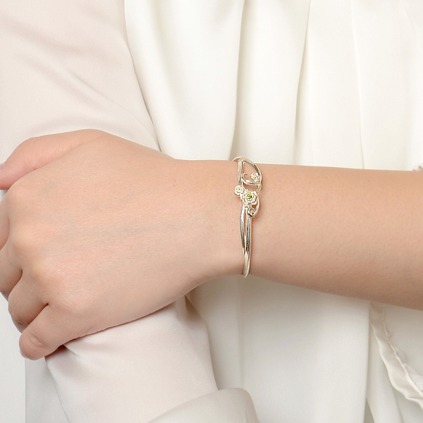 シルバーバングル