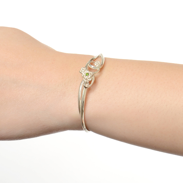 シルバーバングル