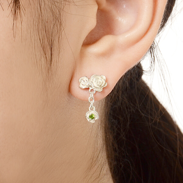 ゴールドピアス