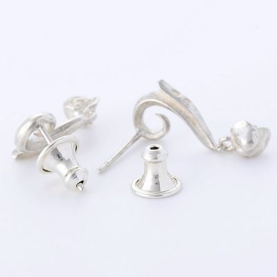 シルバーピアス