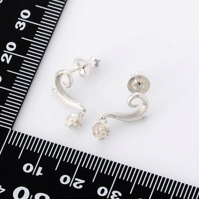 シルバーピアス