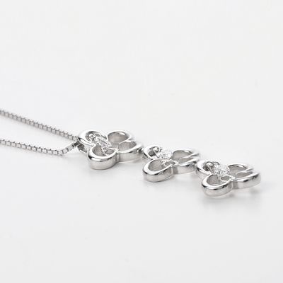 シルバーネックレス