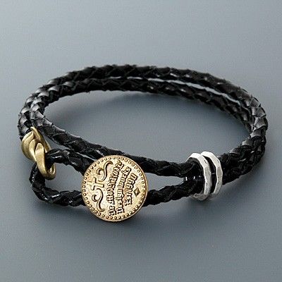 レザーブレスレット