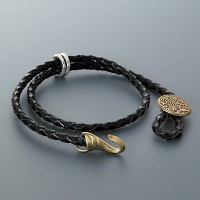 レザーブレスレット