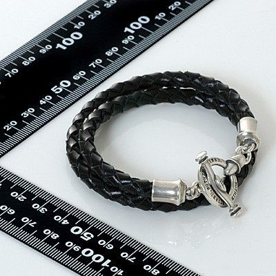 レザーブレスレット