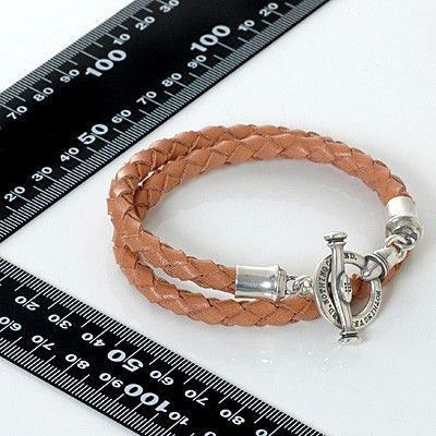 レザーブレスレット