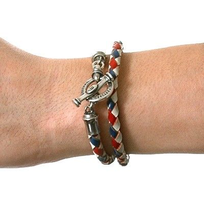 レザーブレスレット