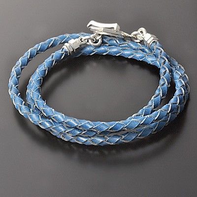 レザーブレスレット