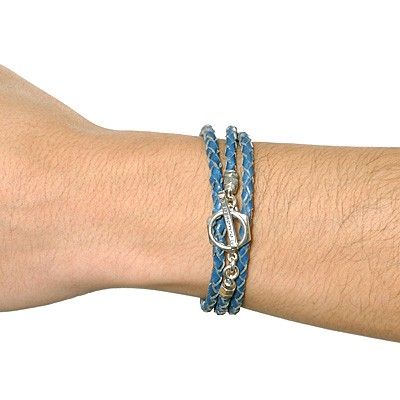 レザーブレスレット