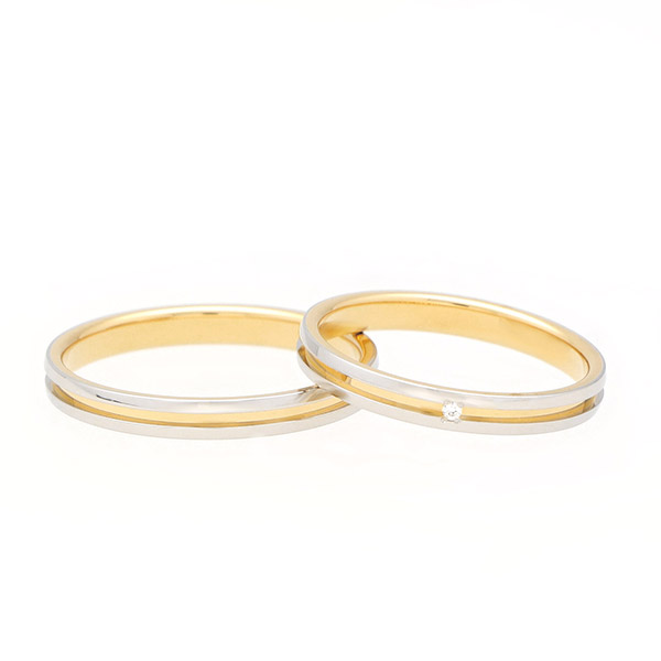 プラチナ&イエローゴールドマリッジリング