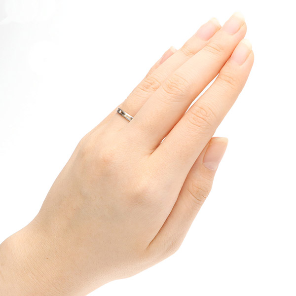 プラチナ&イエローゴールドマリッジリング