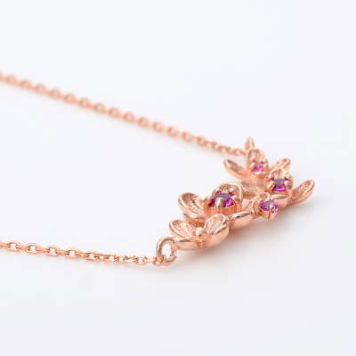 シルバーネックレス