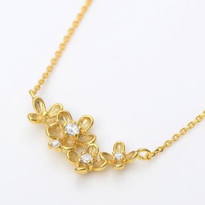 シルバーネックレス