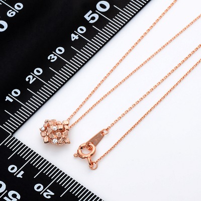 シルバーネックレス