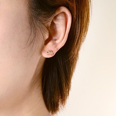 シルバースタッドピアス