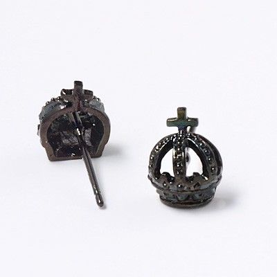 シルバースタッドピアス