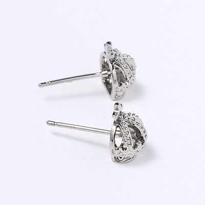 シルバースタッドピアス