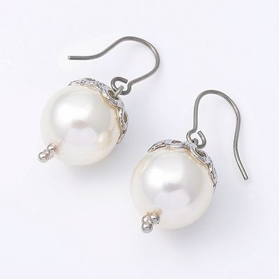 チタンフックピアス