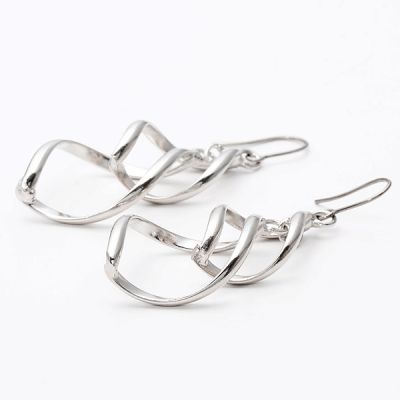 純チタンフックピアス