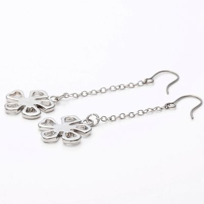 純チタンフックピアス