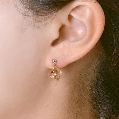 シルバースタッドピアス