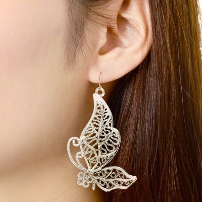 純チタンフックピアス