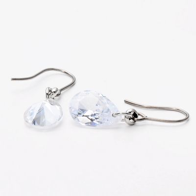 純チタンフックピアス