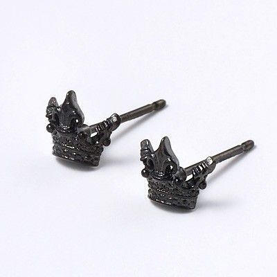 シルバースタッドピアス