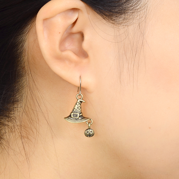 純チタンフックピアス