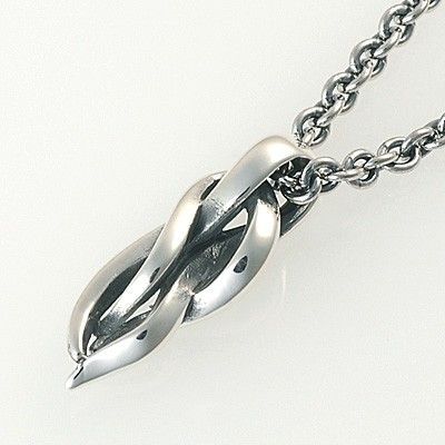 シルバーネックレス