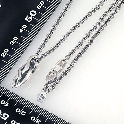 シルバーネックレス