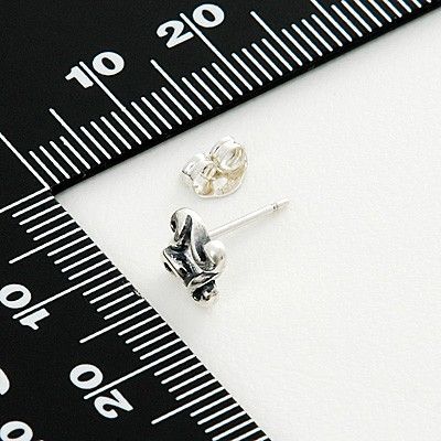 シルバースタッドピアス(片耳用)