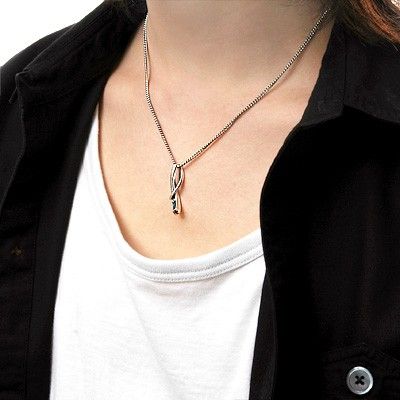 シルバーネックレス