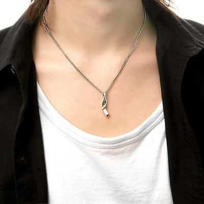 シルバーネックレス
