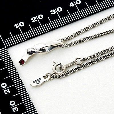 シルバーネックレス