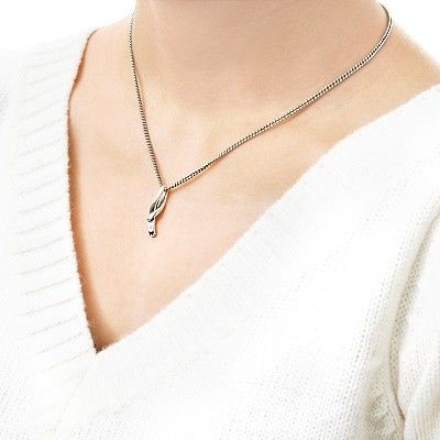 シルバーネックレス