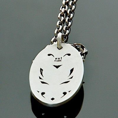 シルバーネックレス