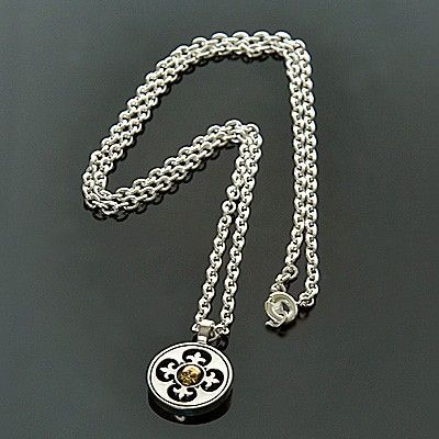 シルバーネックレス