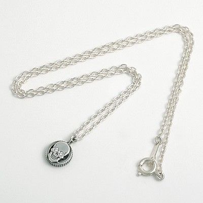 シルバーネックレス