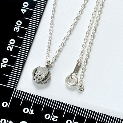 シルバーネックレス