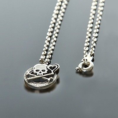 シルバーネックレス