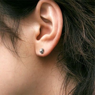 シルバースタッドピアス(片耳用)