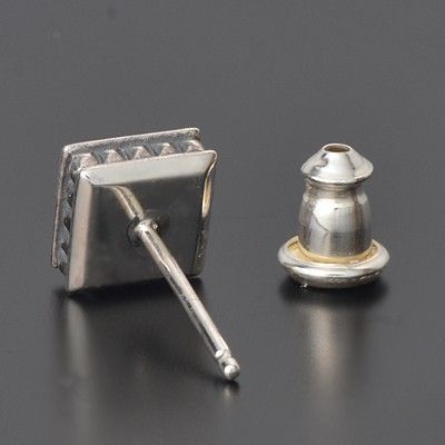 シルバースタッドピアス(片耳用)