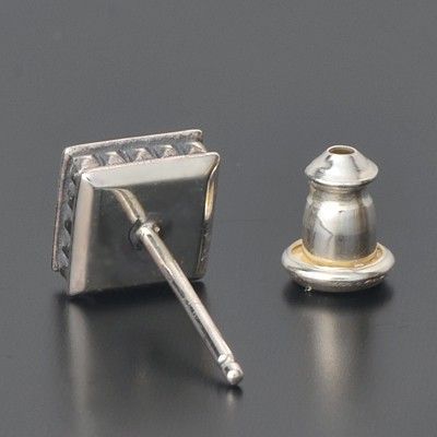 シルバースタッドピアス(片耳用)