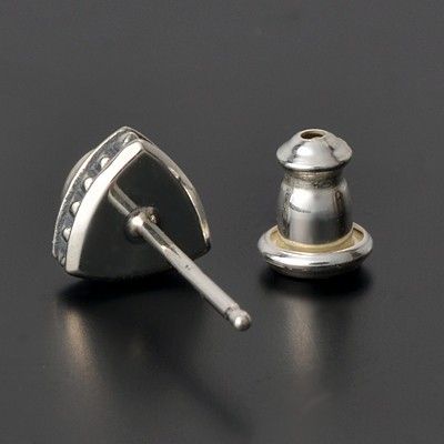 シルバースタッドピアス(片耳用)