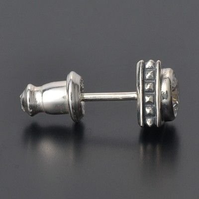 シルバースタッドピアス(片耳用)