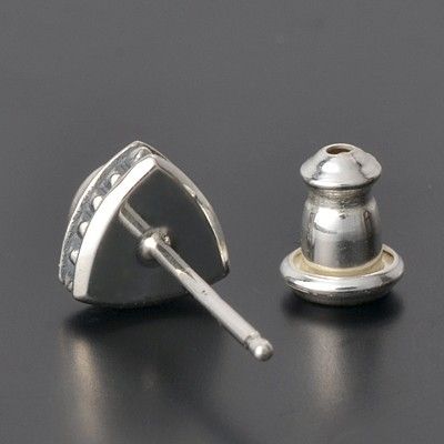 シルバースタッドピアス(片耳用)